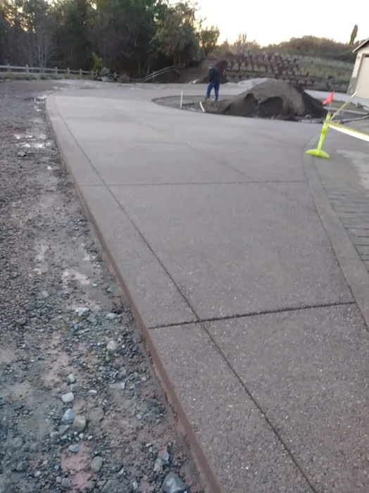 Exposed aggregate driveway detail